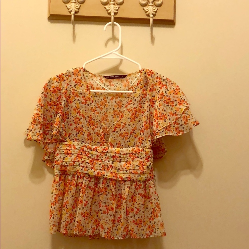 Zara Floral Flutter Sleeve Blouse